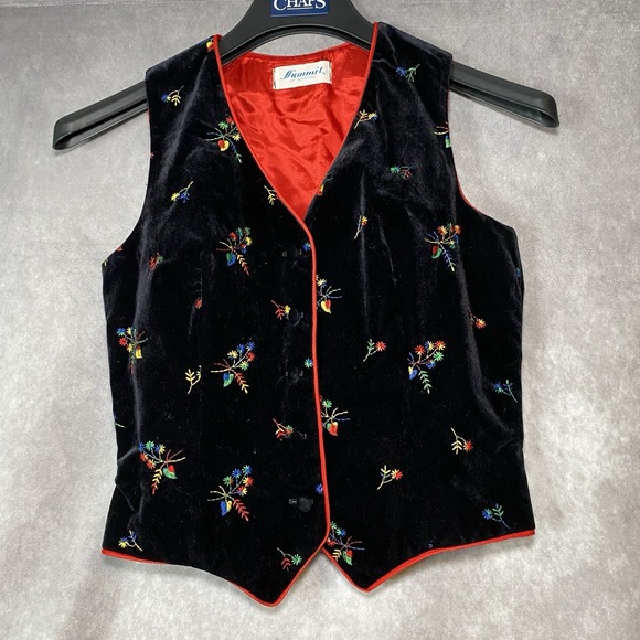 Vintage Women's Small Christmas Holiday Vest Red Black Velvet Embroidery